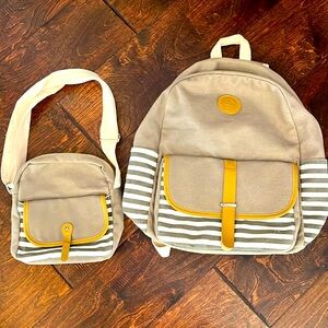 School Backpack - Girl - Little Pouch